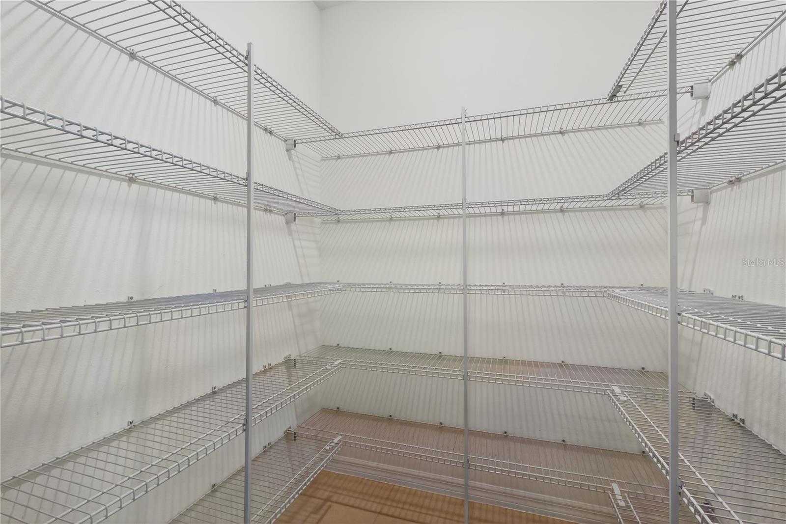 Image 14 of 33 For 3525 Davenport Creek Court