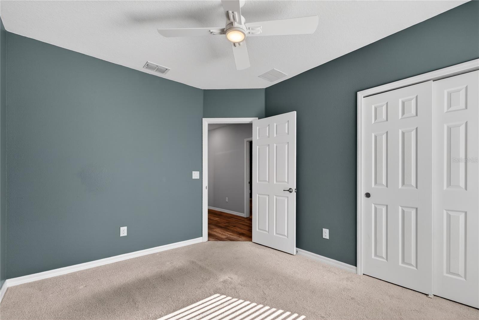 Image 25 of 33 For 3525 Davenport Creek Court