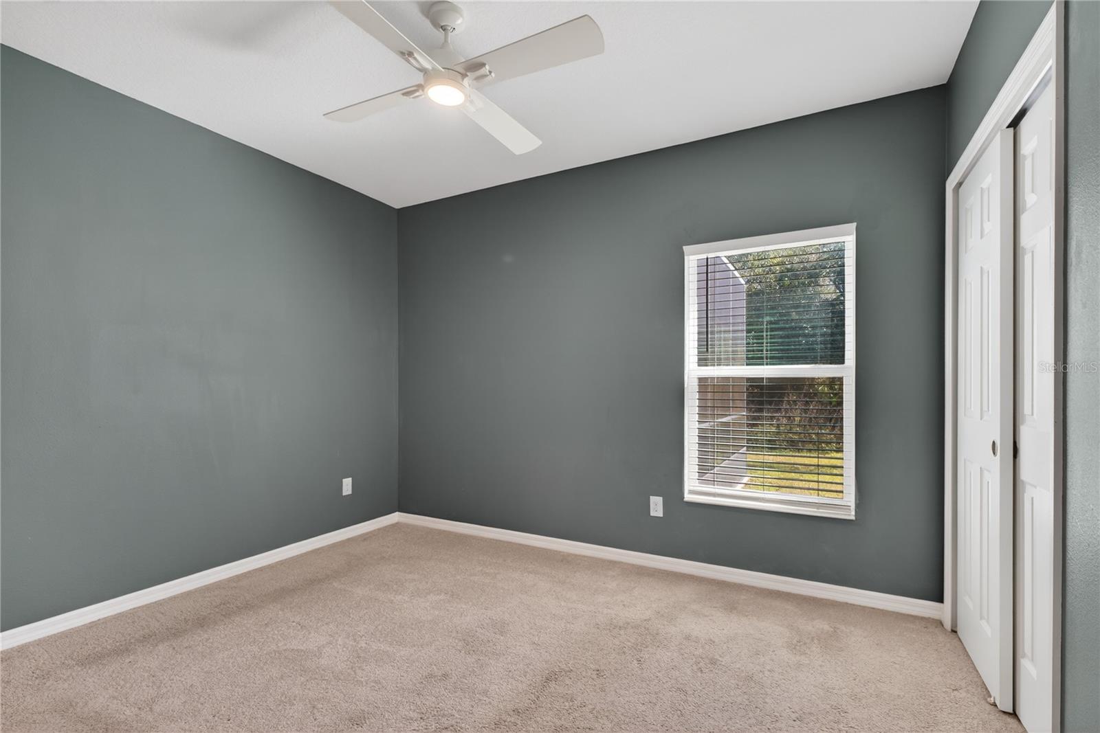 Image 27 of 33 For 3525 Davenport Creek Court