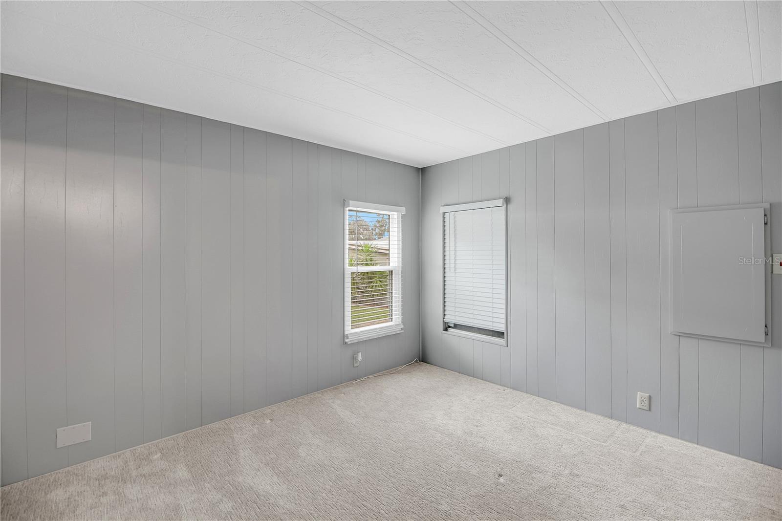 Image 17 of 36 For 11 Orangewood Drive