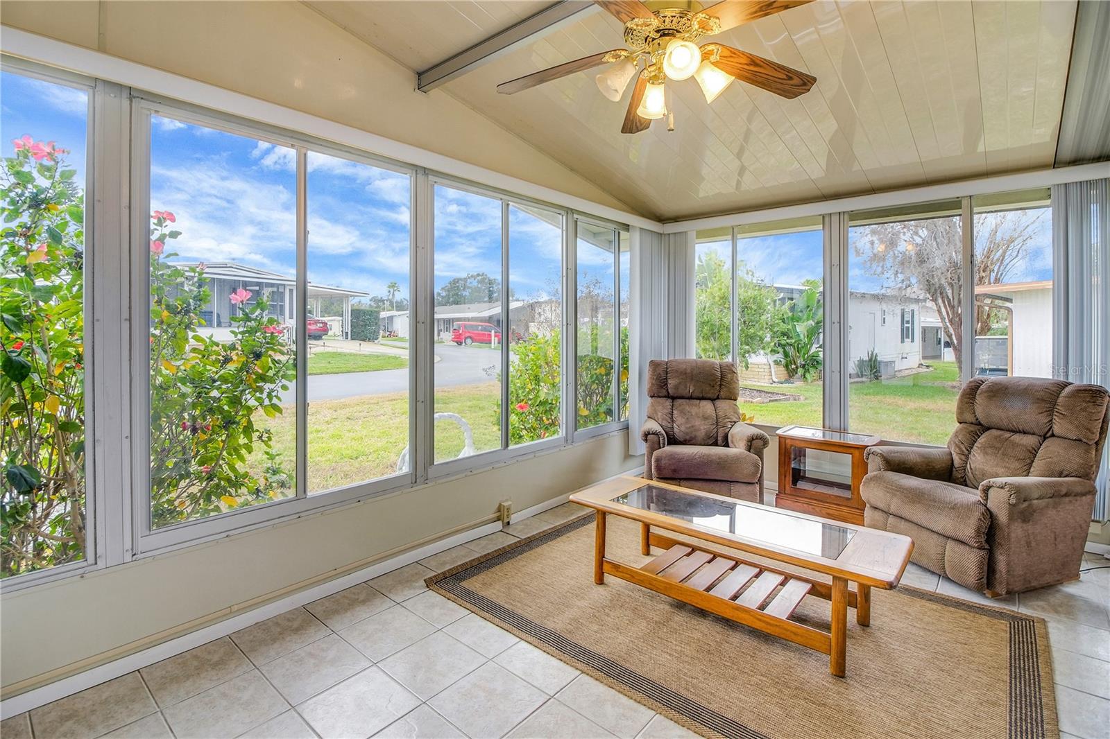 Image 26 of 36 For 11 Orangewood Drive