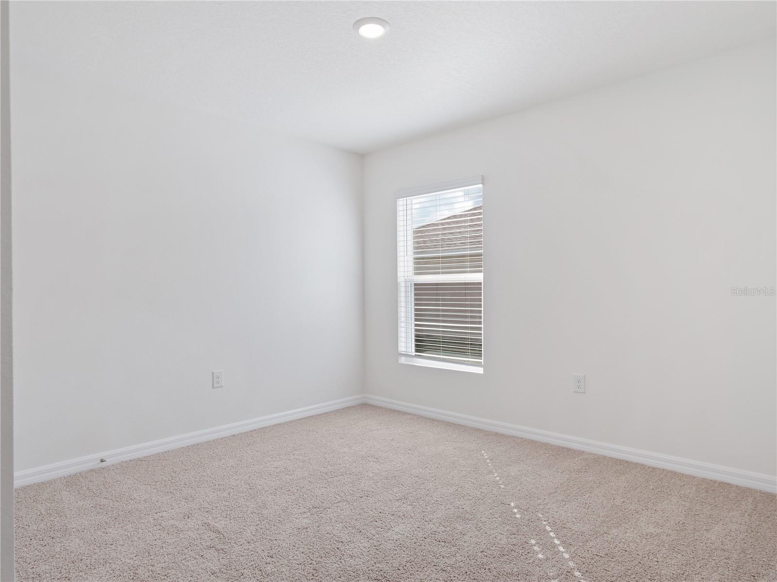 Image 13 of 21 For 15853 101st Circle