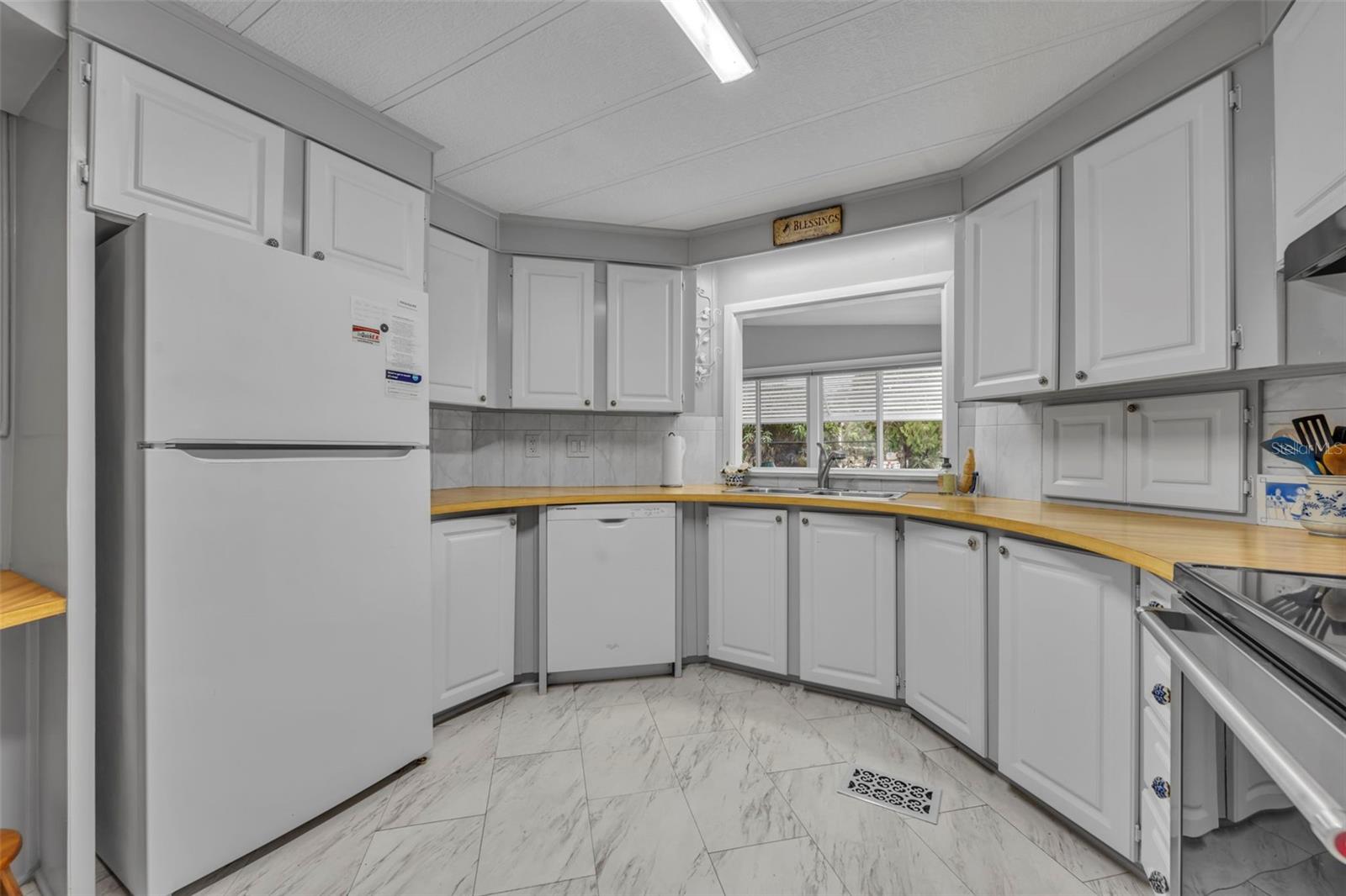 Image 17 of 49 For 60 Kono Circle