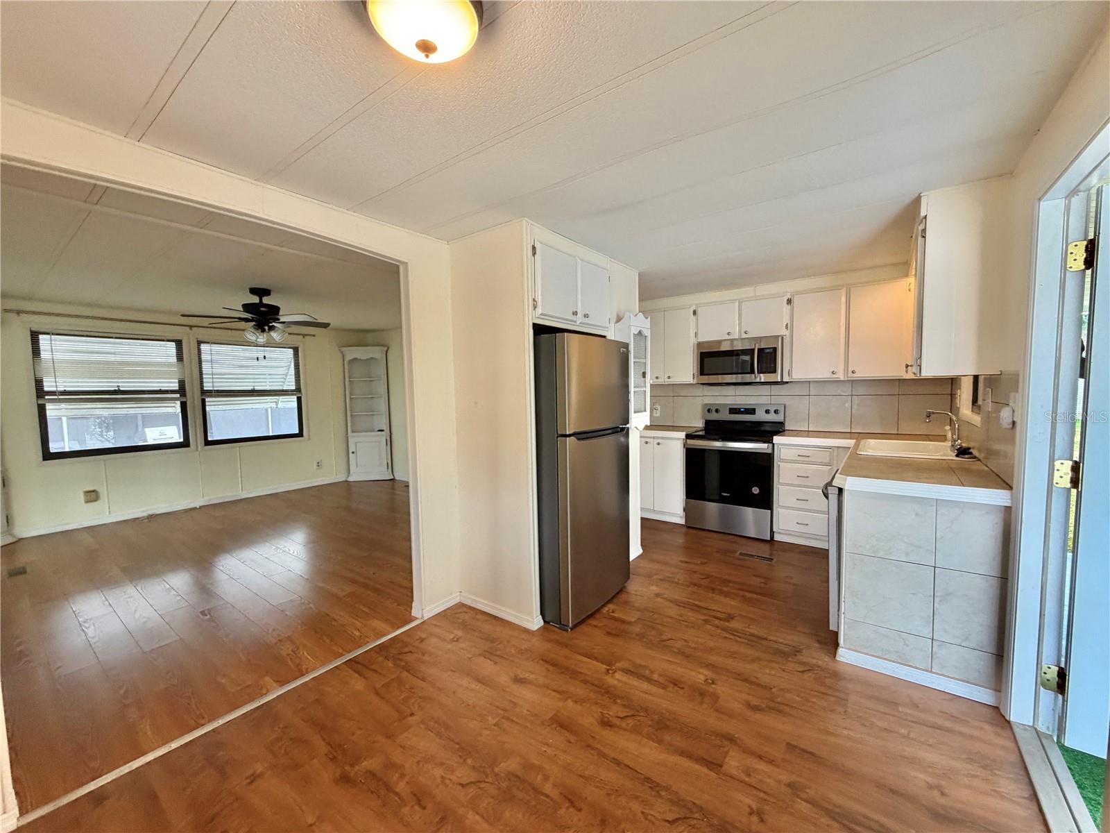 Image 20 of 52 For 121 Dogwood Trail