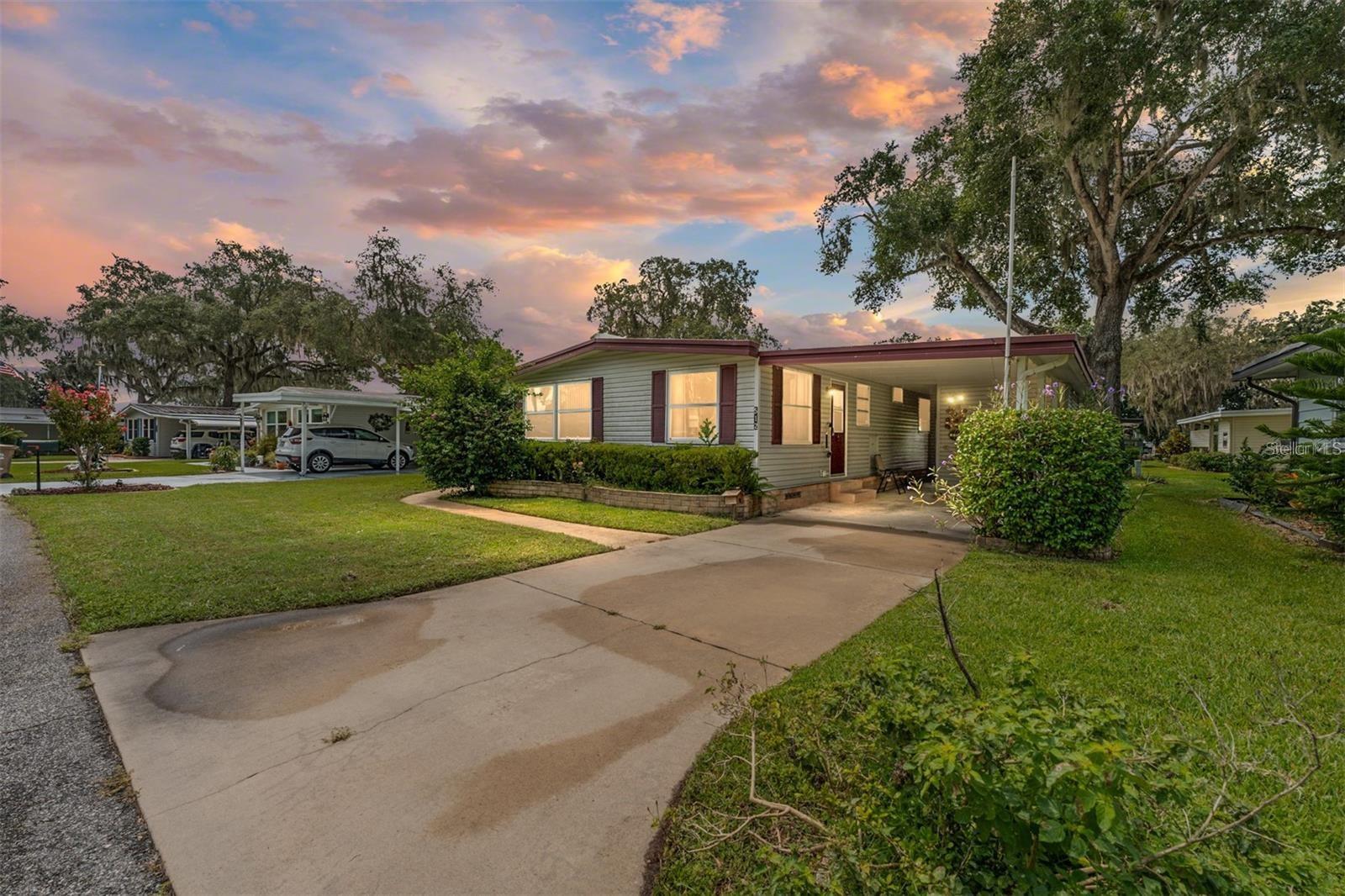 Details for 512 Palo Verde Drive, LEESBURG, FL 34748