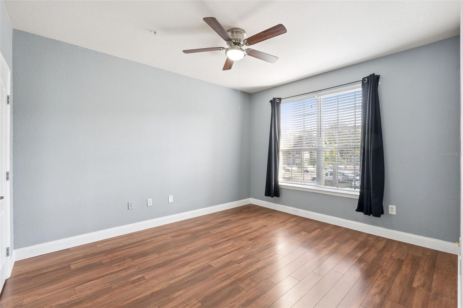 Image 16 of 29 For 3325 Kirkman Road 422