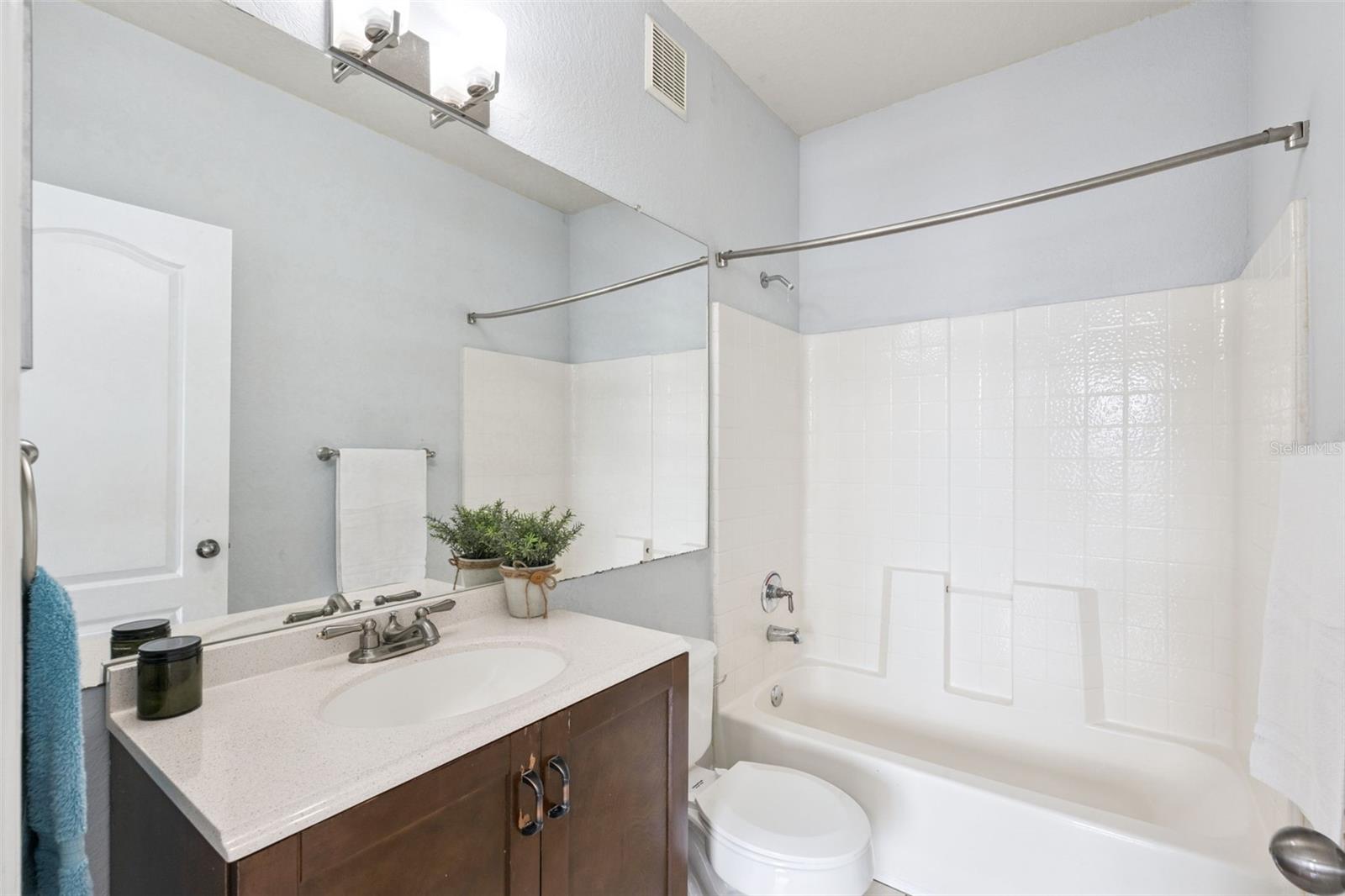 Image 18 of 29 For 3325 Kirkman Road 422