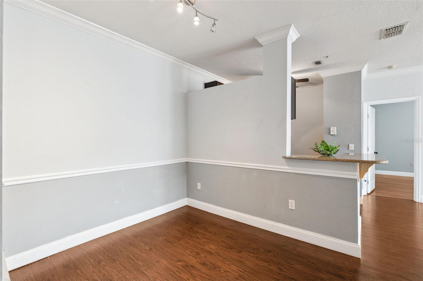 Image 9 of 29 For 3325 Kirkman Road 422