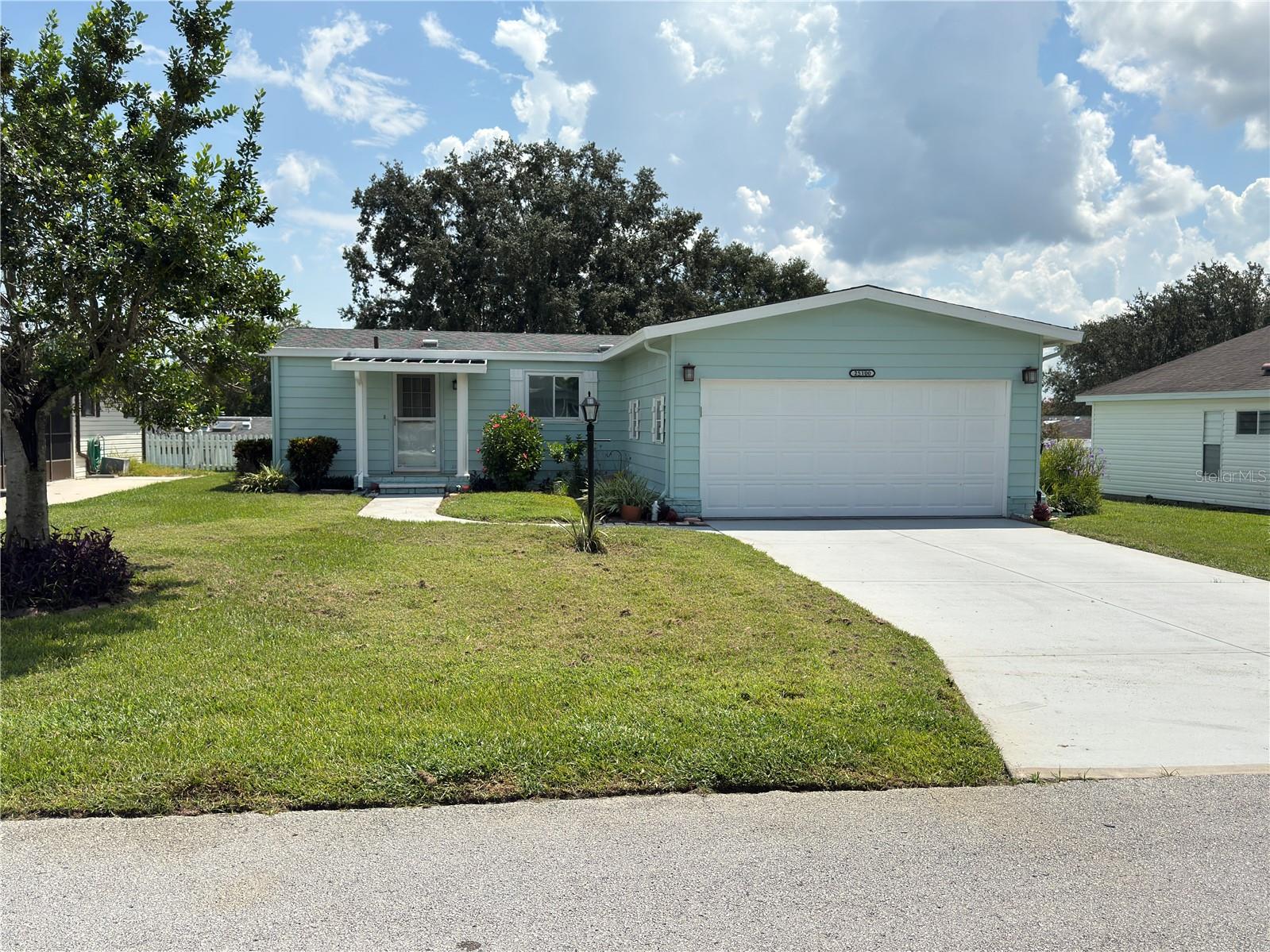 Image 3 of 100 For 25100 Pine Hill