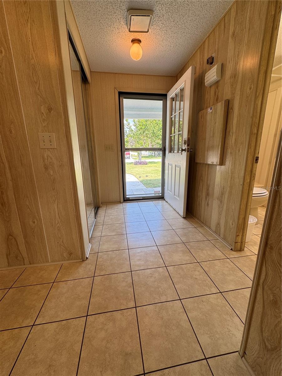 Image 51 of 100 For 25100 Pine Hill