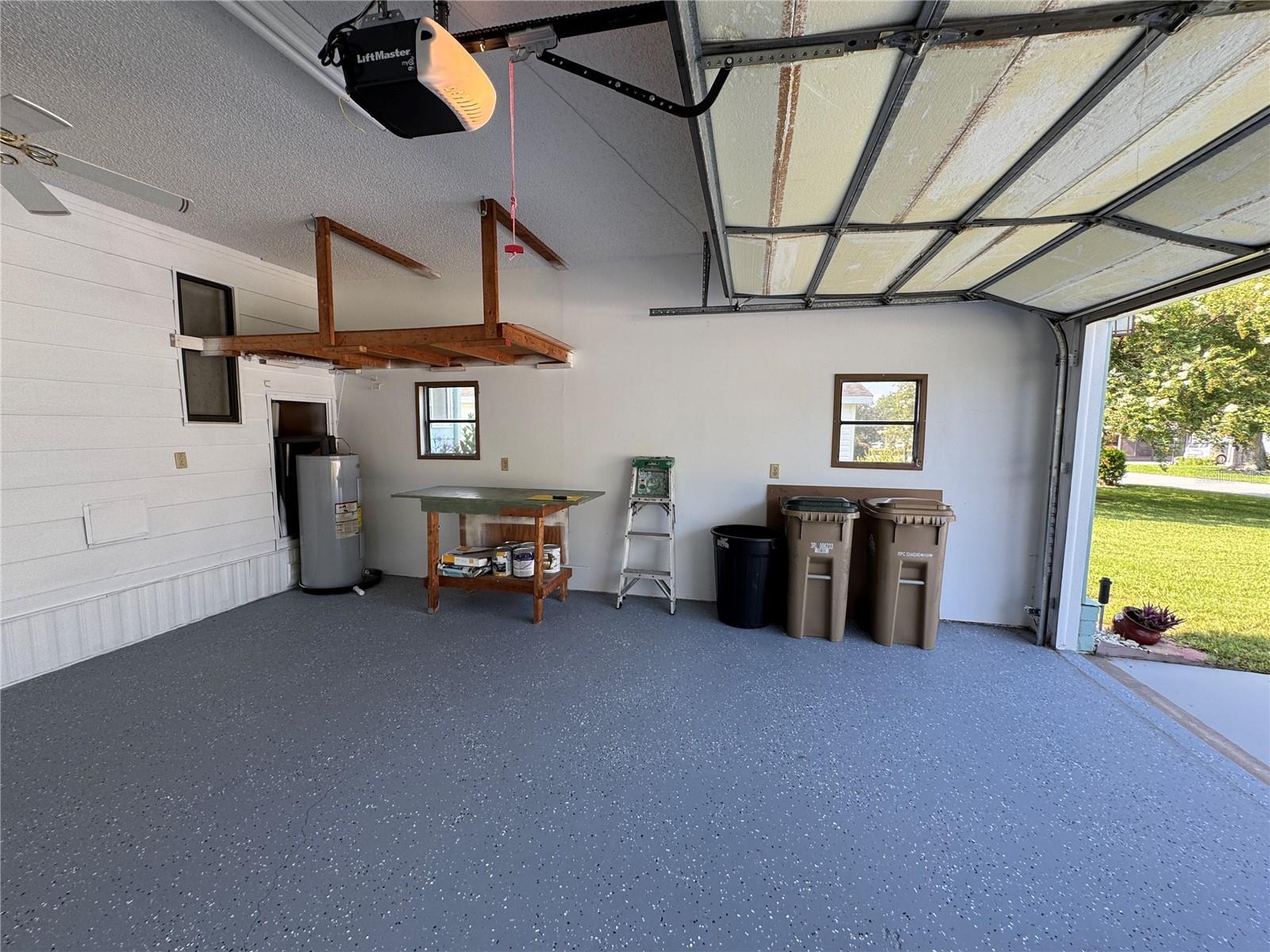 Image 59 of 100 For 25100 Pine Hill