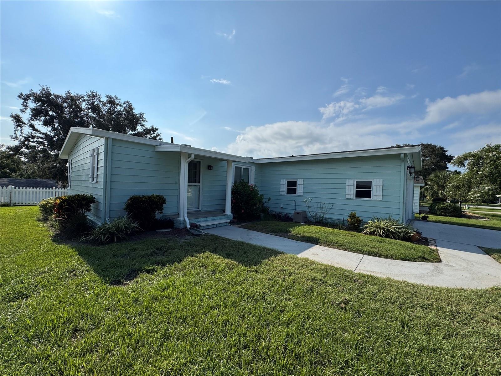 Image 62 of 100 For 25100 Pine Hill