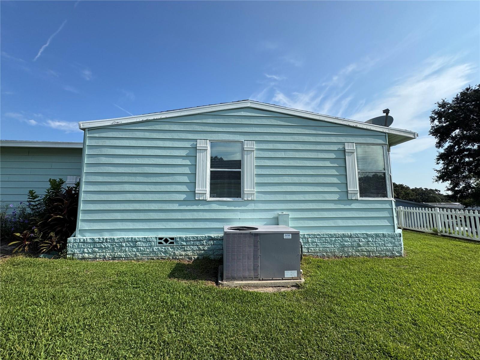 Image 67 of 100 For 25100 Pine Hill