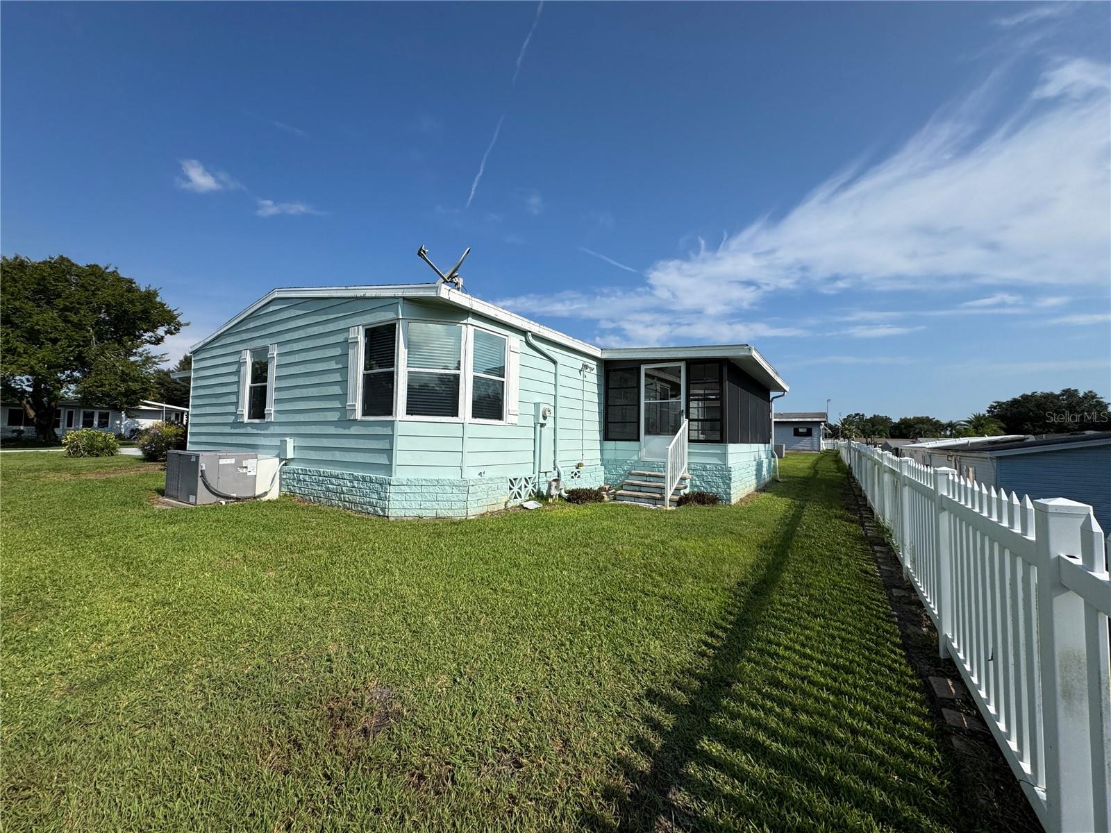 Image 69 of 100 For 25100 Pine Hill