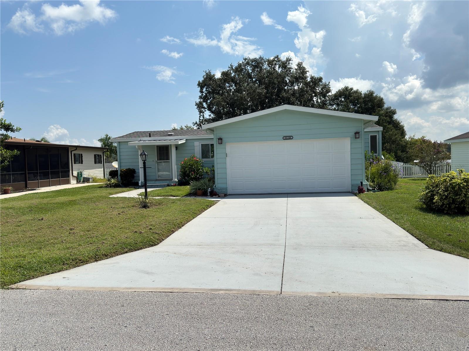 Image 7 of 100 For 25100 Pine Hill