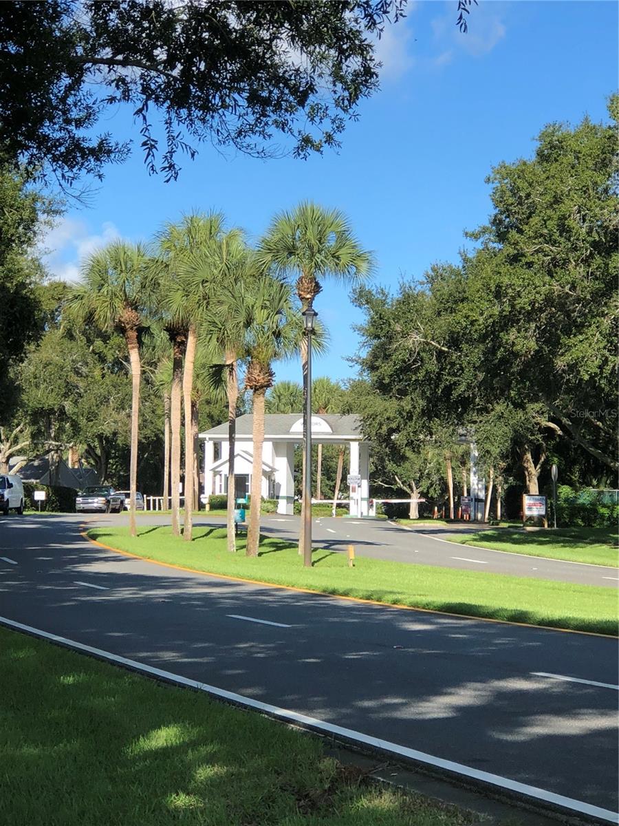 Image 93 of 100 For 25100 Pine Hill