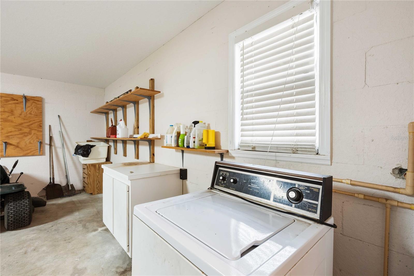 Image 12 of 29 For 2982 Cr 756a