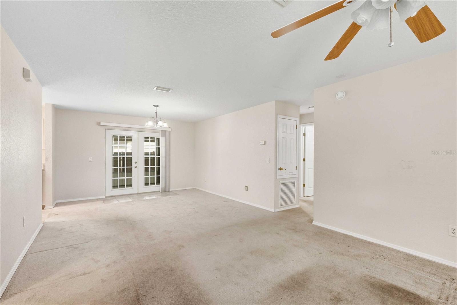 Image 21 of 29 For 2982 Cr 756a