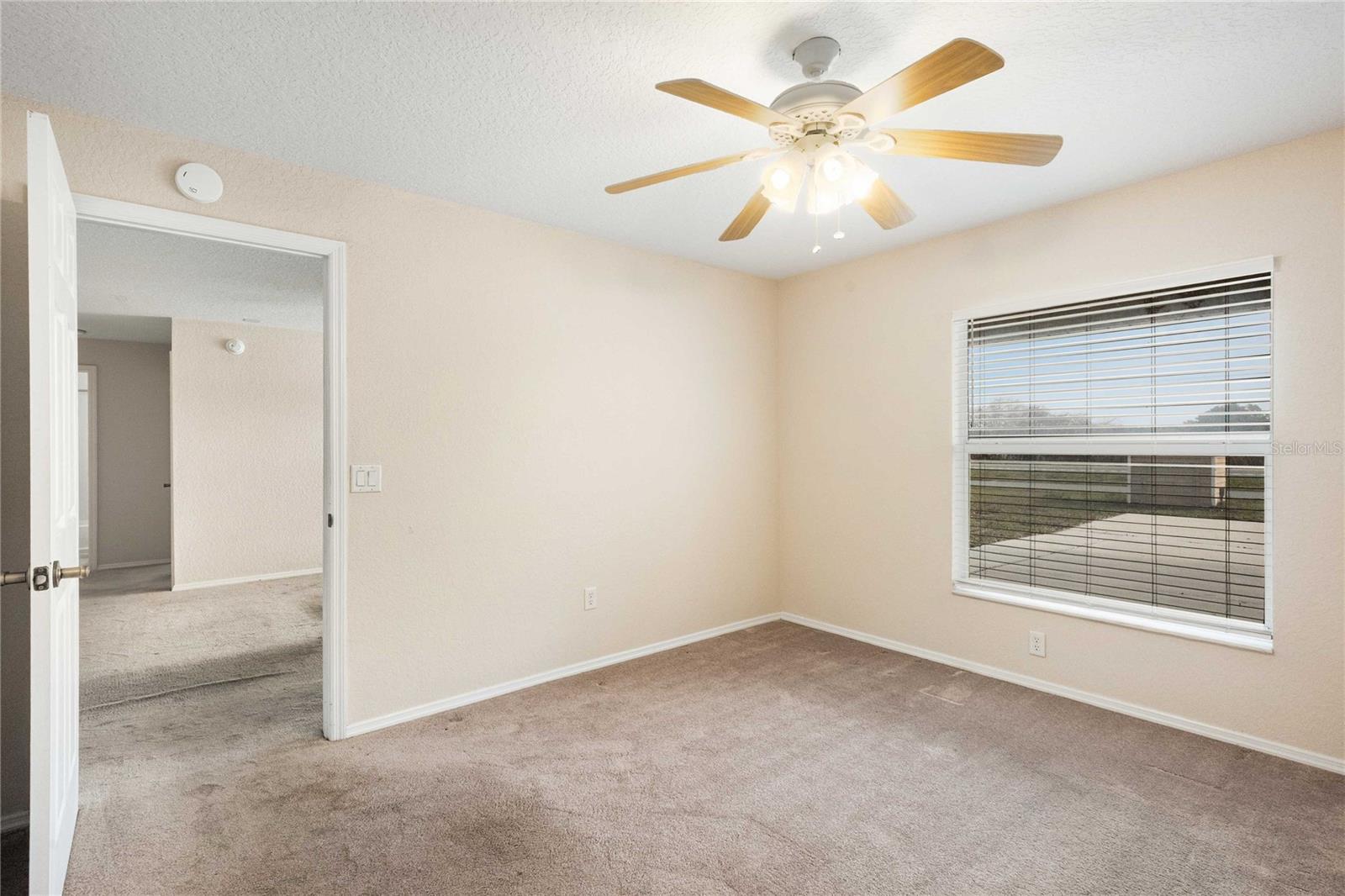 Image 29 of 29 For 2982 Cr 756a