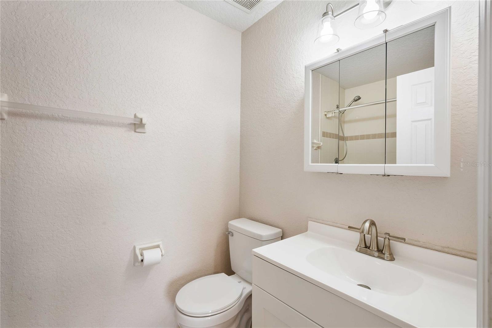 Image 9 of 29 For 2982 Cr 756a