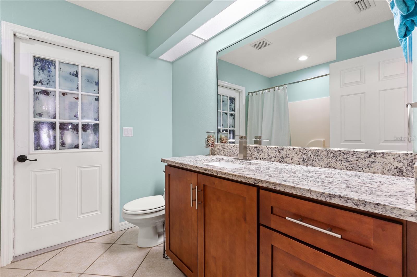 Image 18 of 38 For 38436 Langlois Place