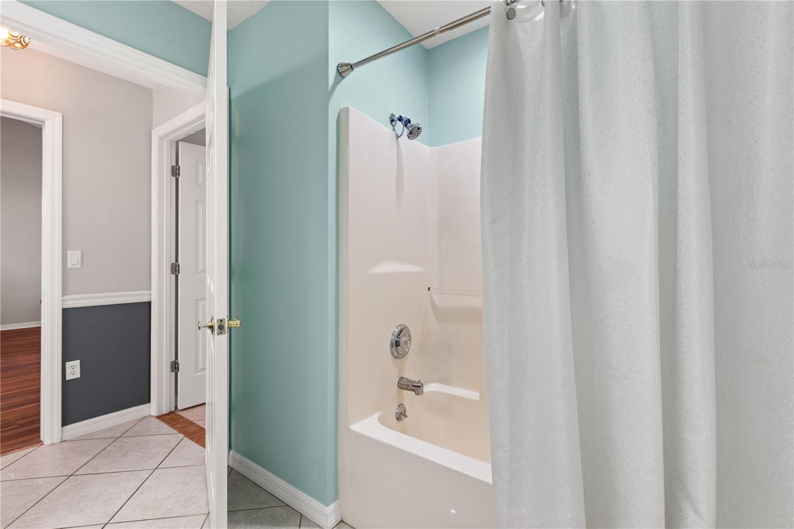 Image 19 of 38 For 38436 Langlois Place