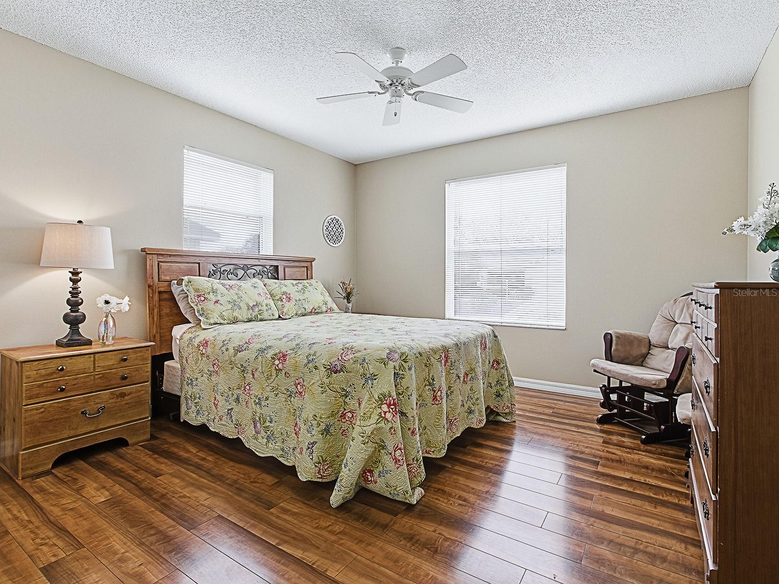 Image 14 of 33 For 9613 171st Argyll Street