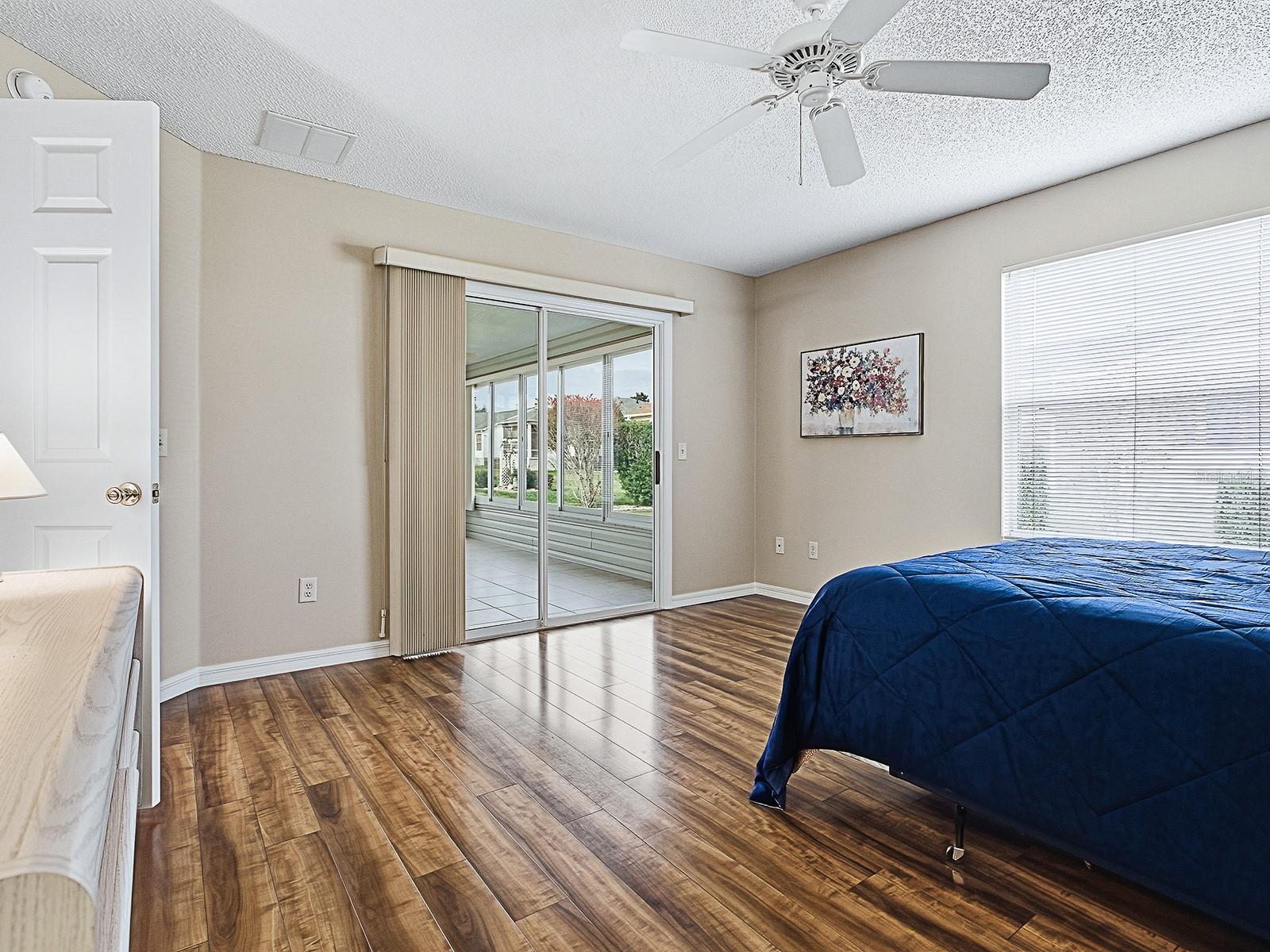 Image 19 of 33 For 9613 171st Argyll Street