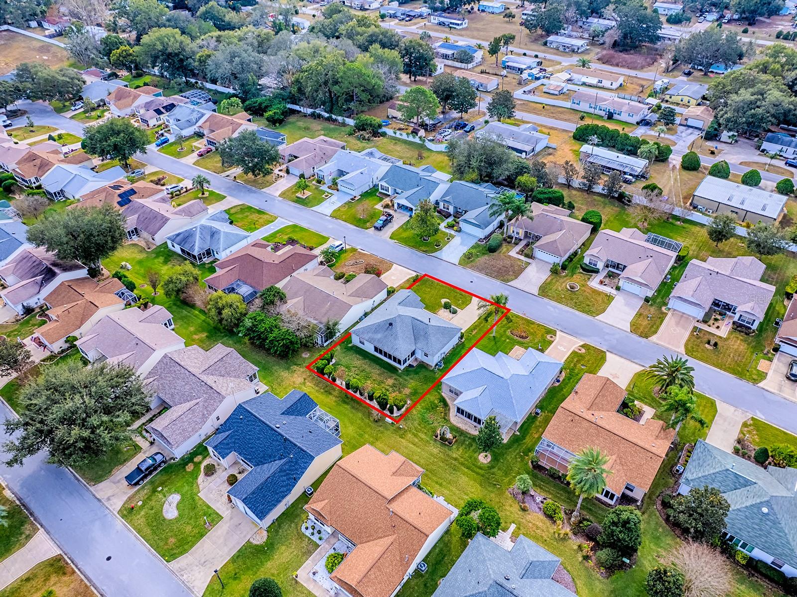 Image 28 of 33 For 9613 171st Argyll Street