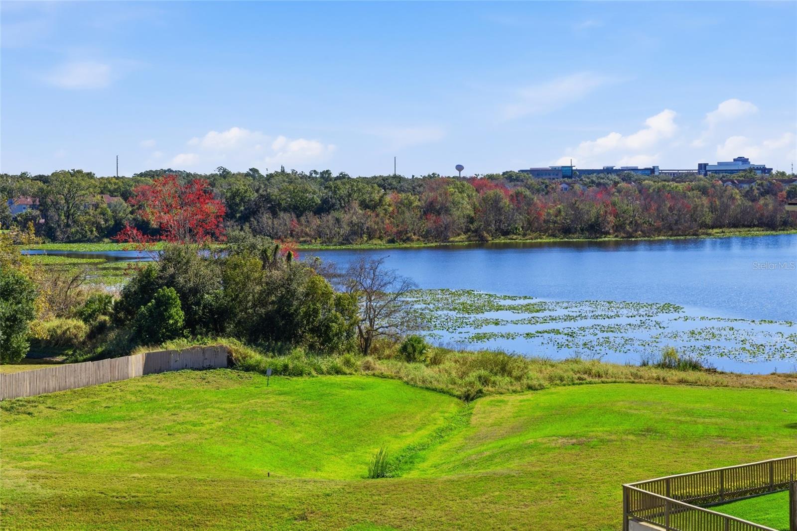 Image 33 of 35 For 1064 Lotus Parkway 944