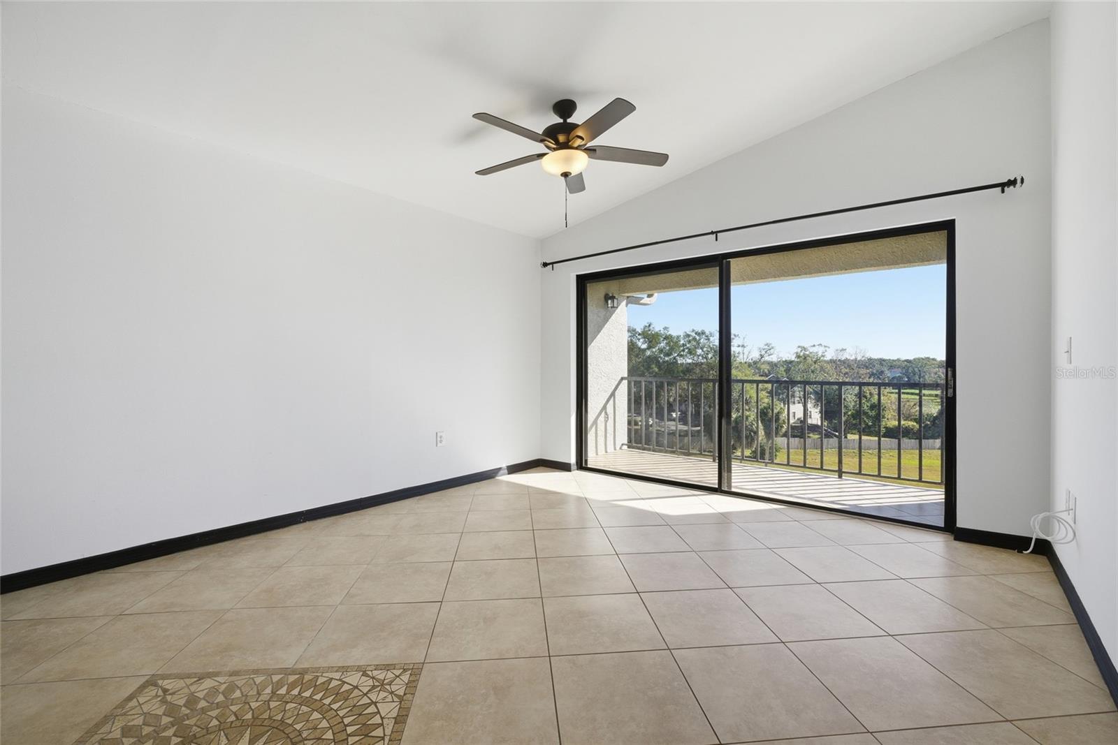 Image 7 of 35 For 1064 Lotus Parkway 944