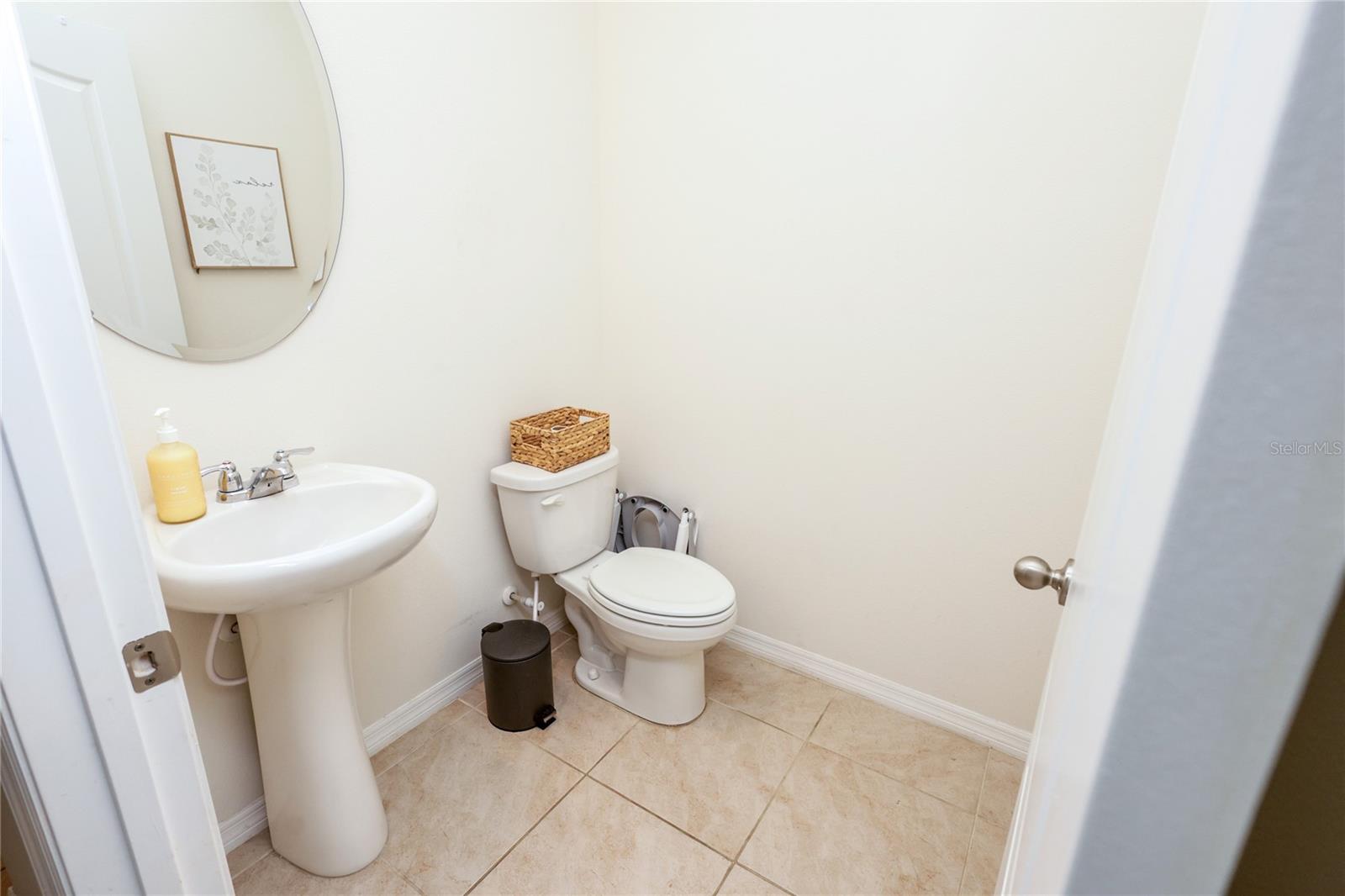 Image 18 of 50 For 3250 Blue Crab Drive