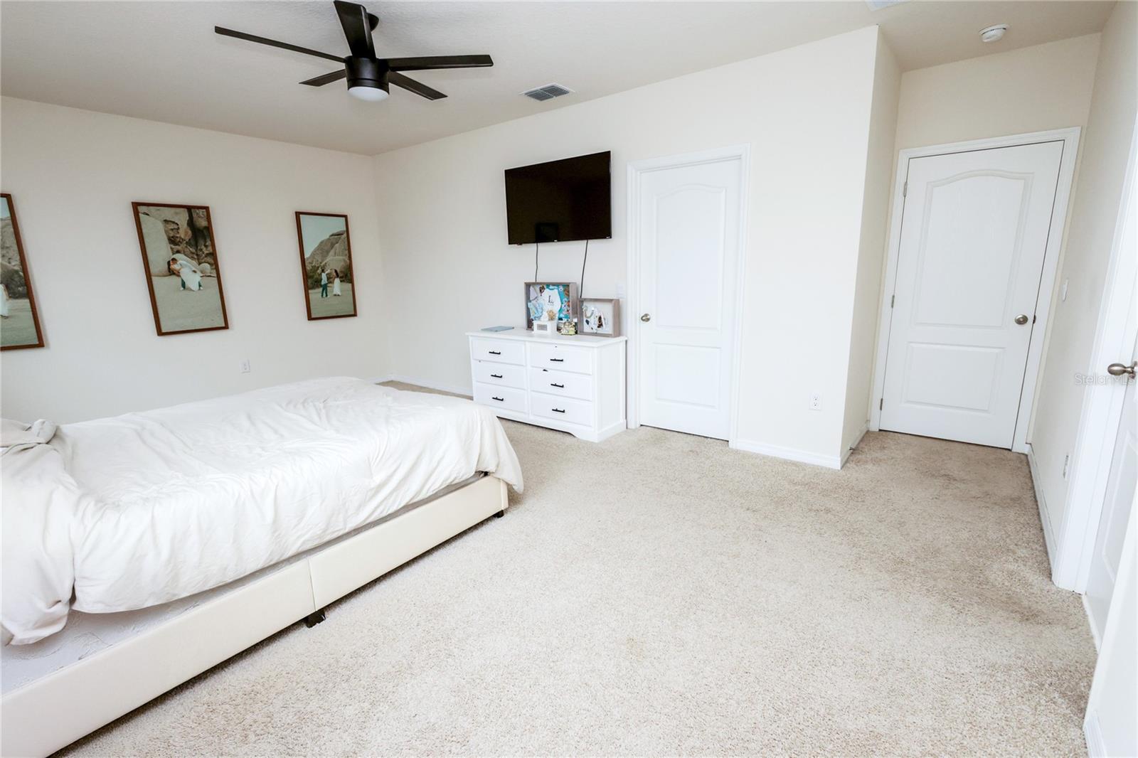 Image 27 of 50 For 3250 Blue Crab Drive