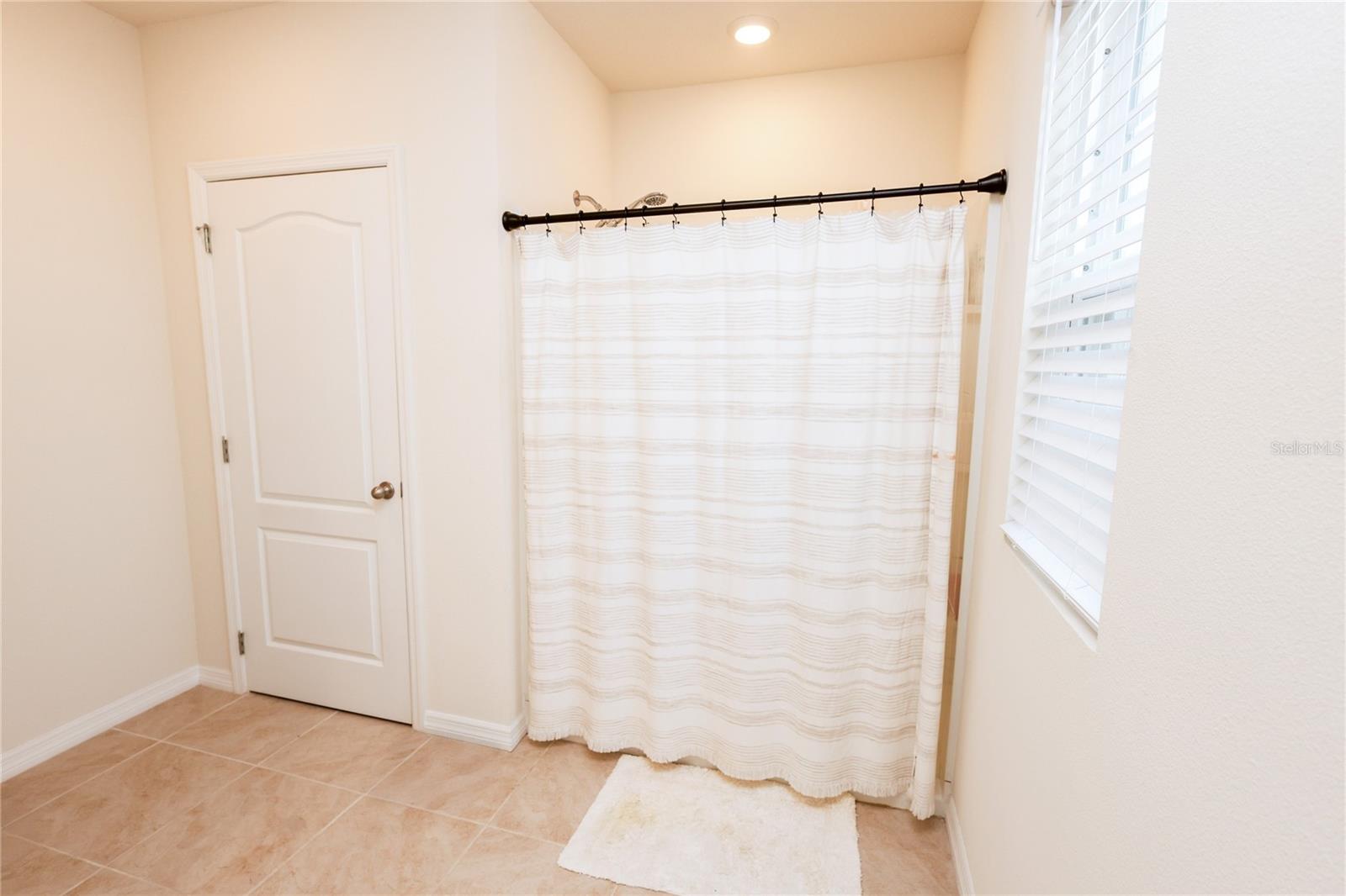 Image 31 of 50 For 3250 Blue Crab Drive