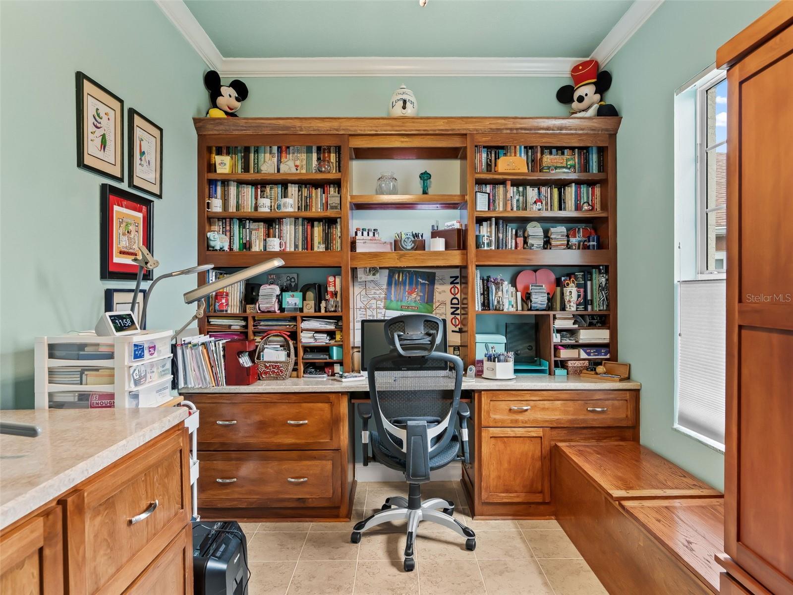 Image 19 of 31 For 1833 Madero Drive