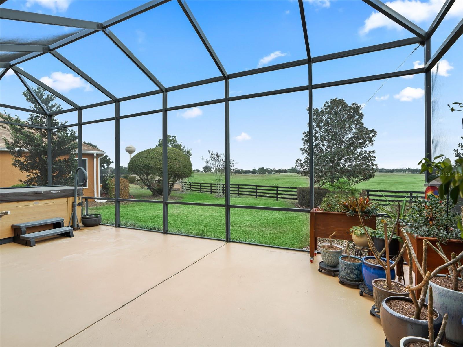 Image 3 of 31 For 1833 Madero Drive