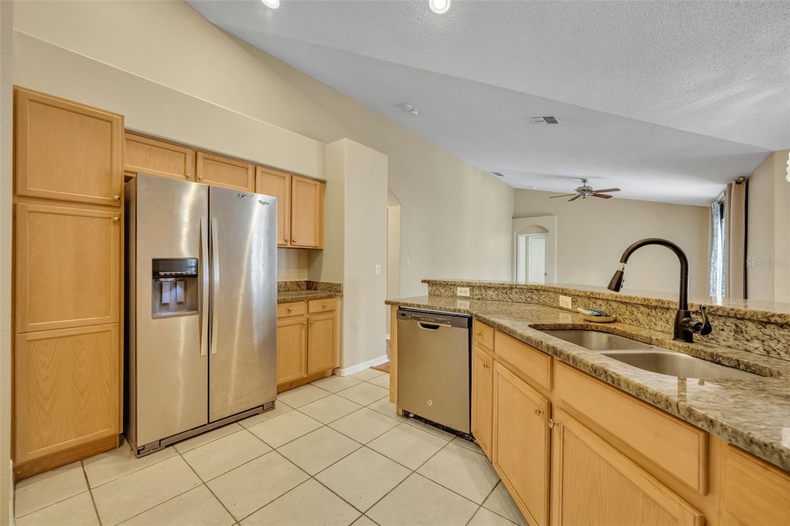 Image 20 of 40 For 16216 Magnolia Hill Street