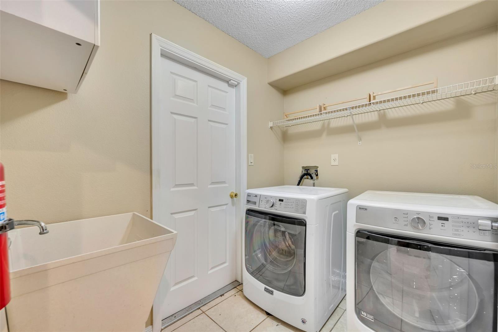 Image 5 of 40 For 16216 Magnolia Hill Street