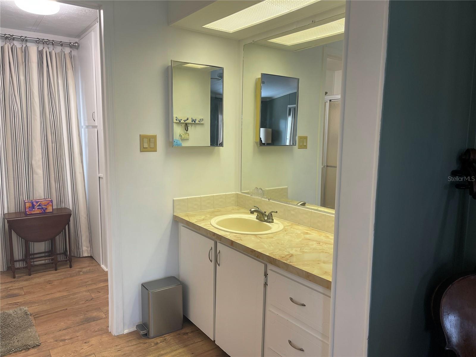 Image 23 of 32 For 116 Winterberry Ave.