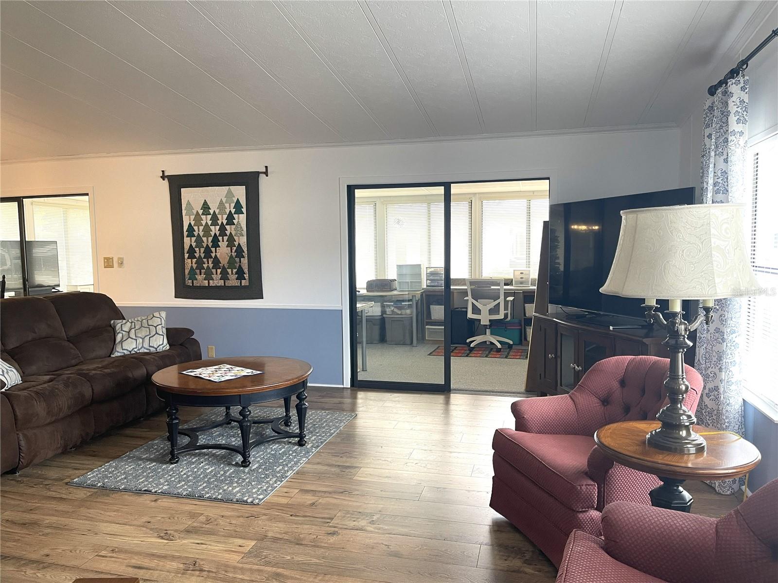 Image 3 of 32 For 116 Winterberry Ave.