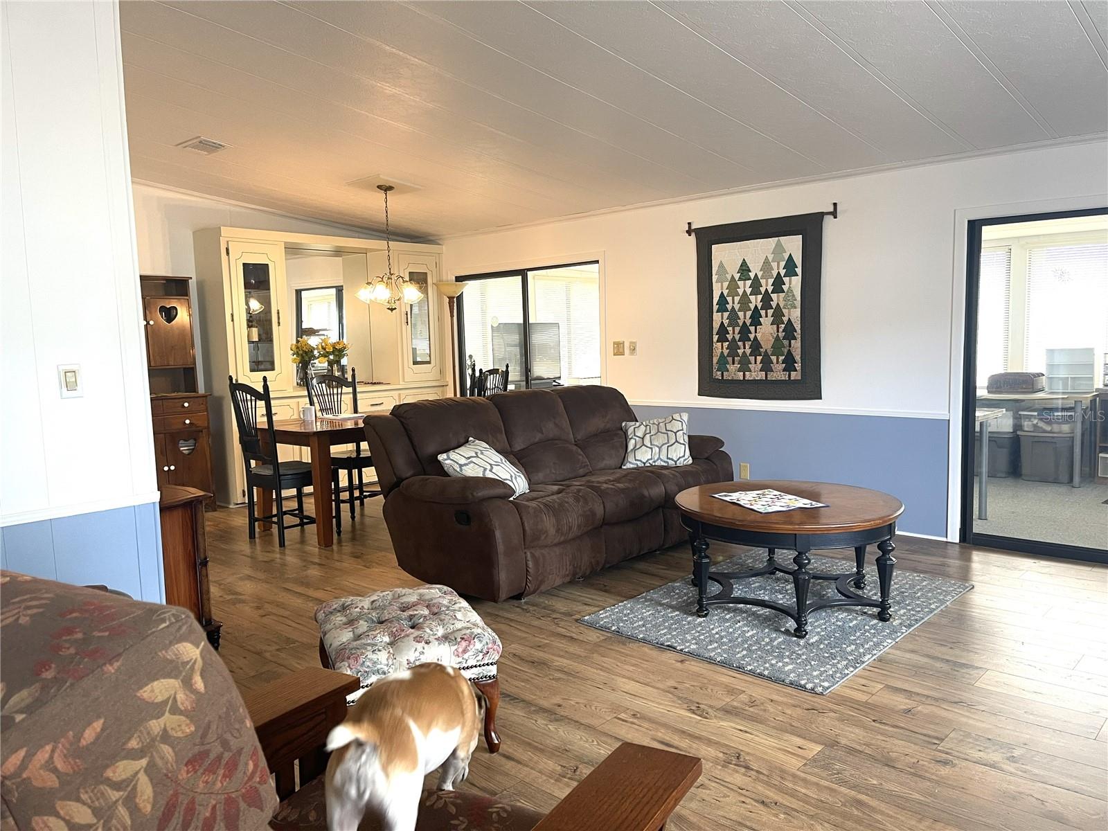 Image 4 of 32 For 116 Winterberry Ave.