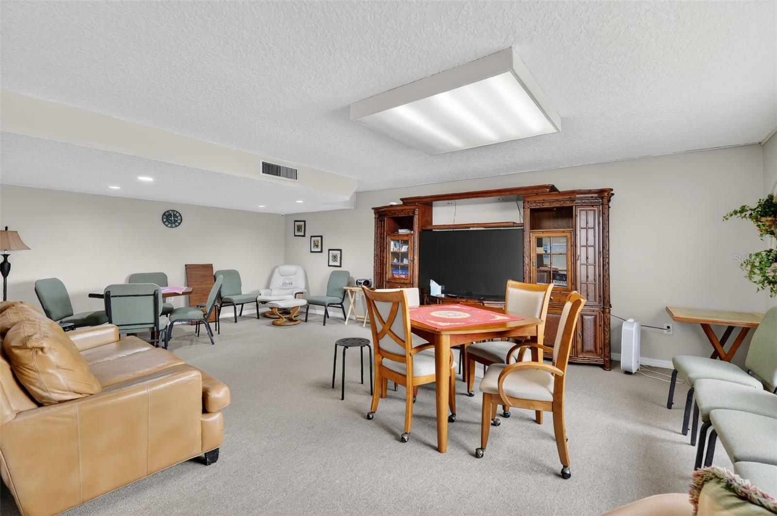 Image 35 of 46 For 601 Mcdonald Street 508