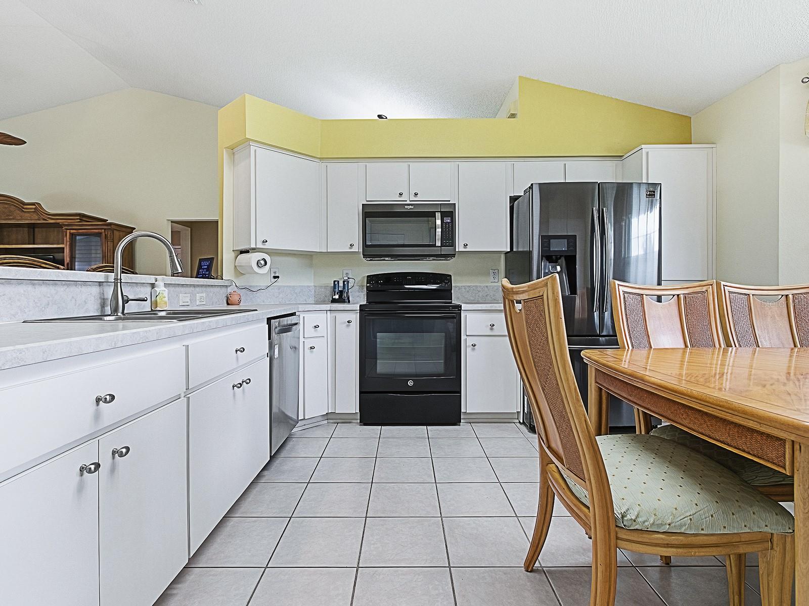 Image 14 of 44 For 5588 Gulf Stream Street