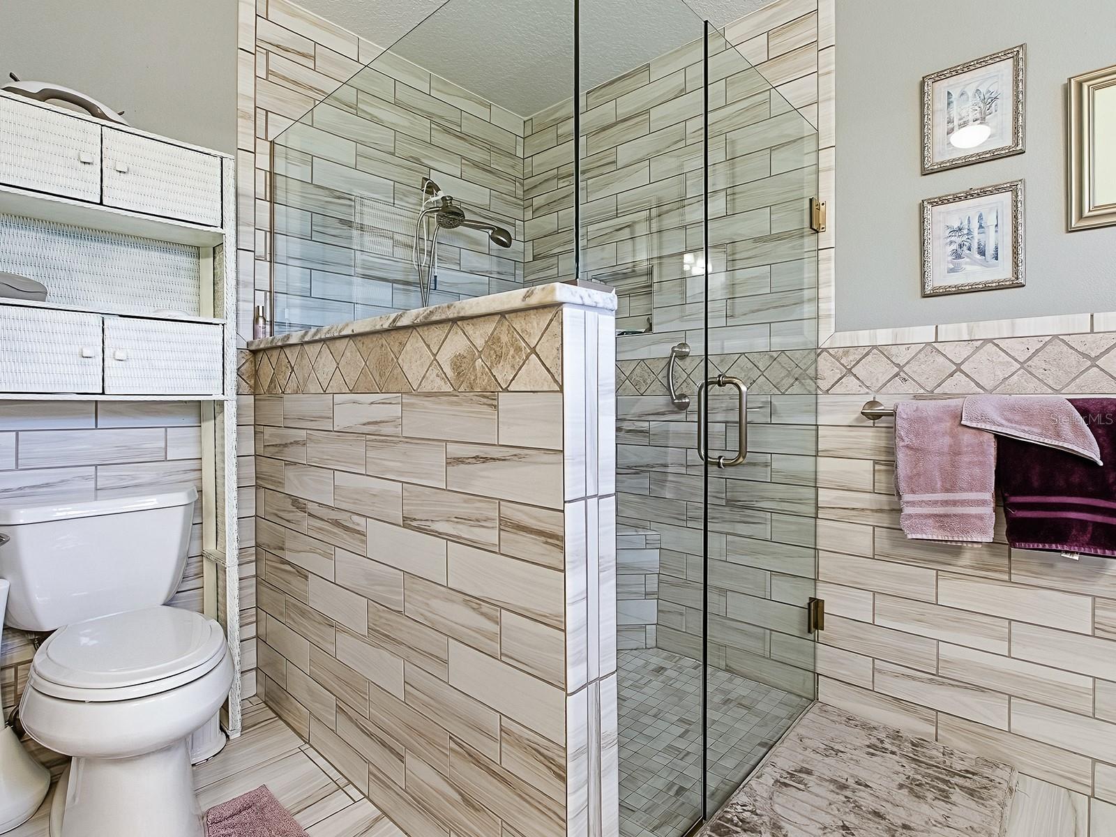 Image 23 of 44 For 5588 Gulf Stream Street