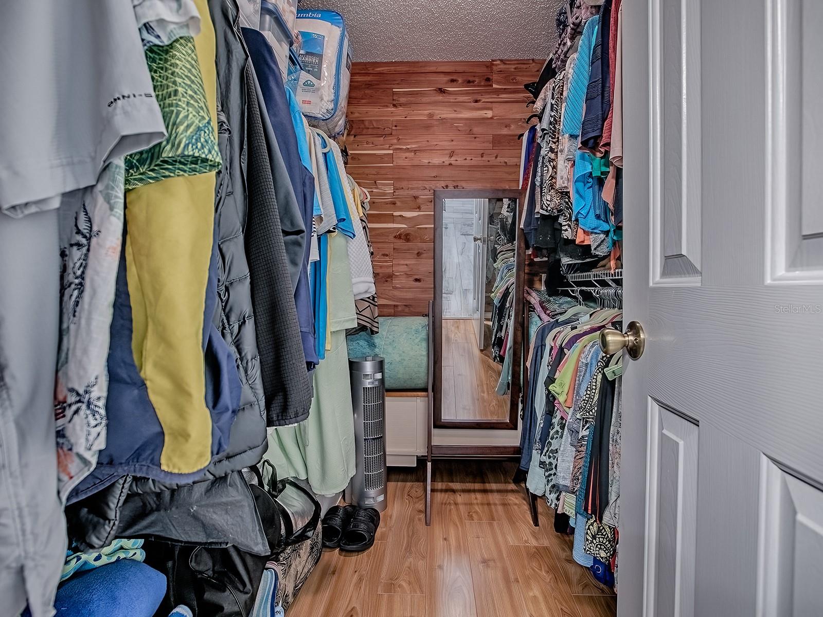 Image 24 of 44 For 5588 Gulf Stream Street