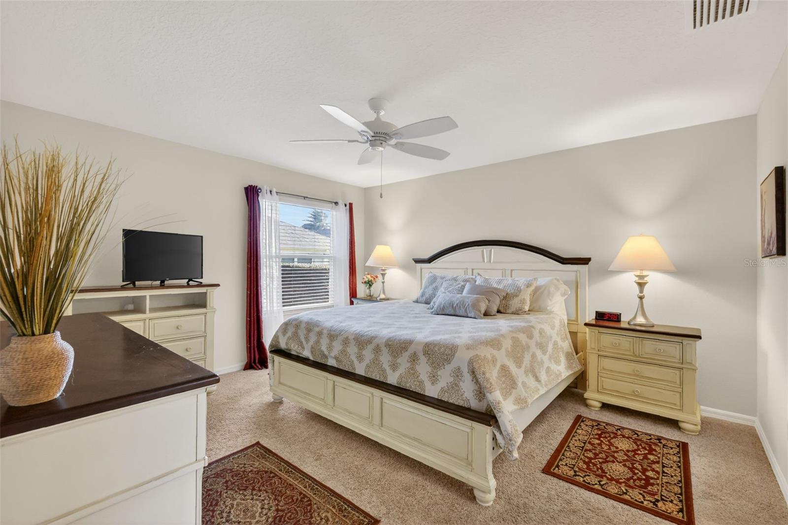 Image 15 of 32 For 858 Wiechens Way