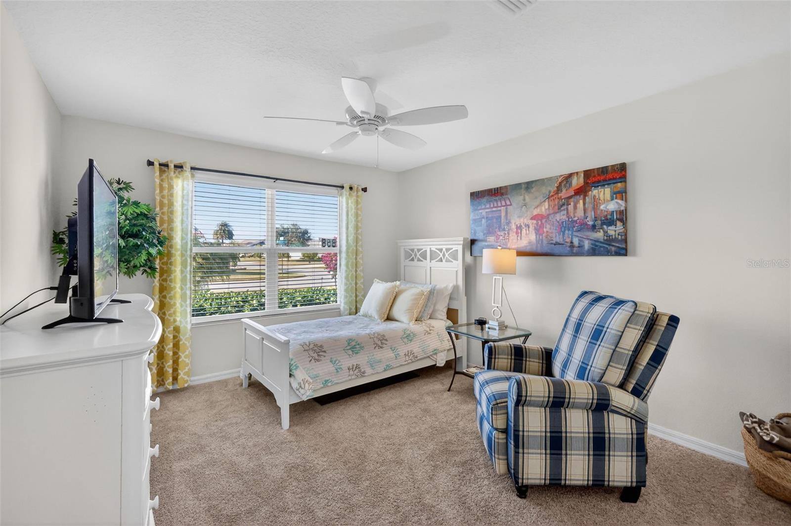 Image 22 of 32 For 858 Wiechens Way