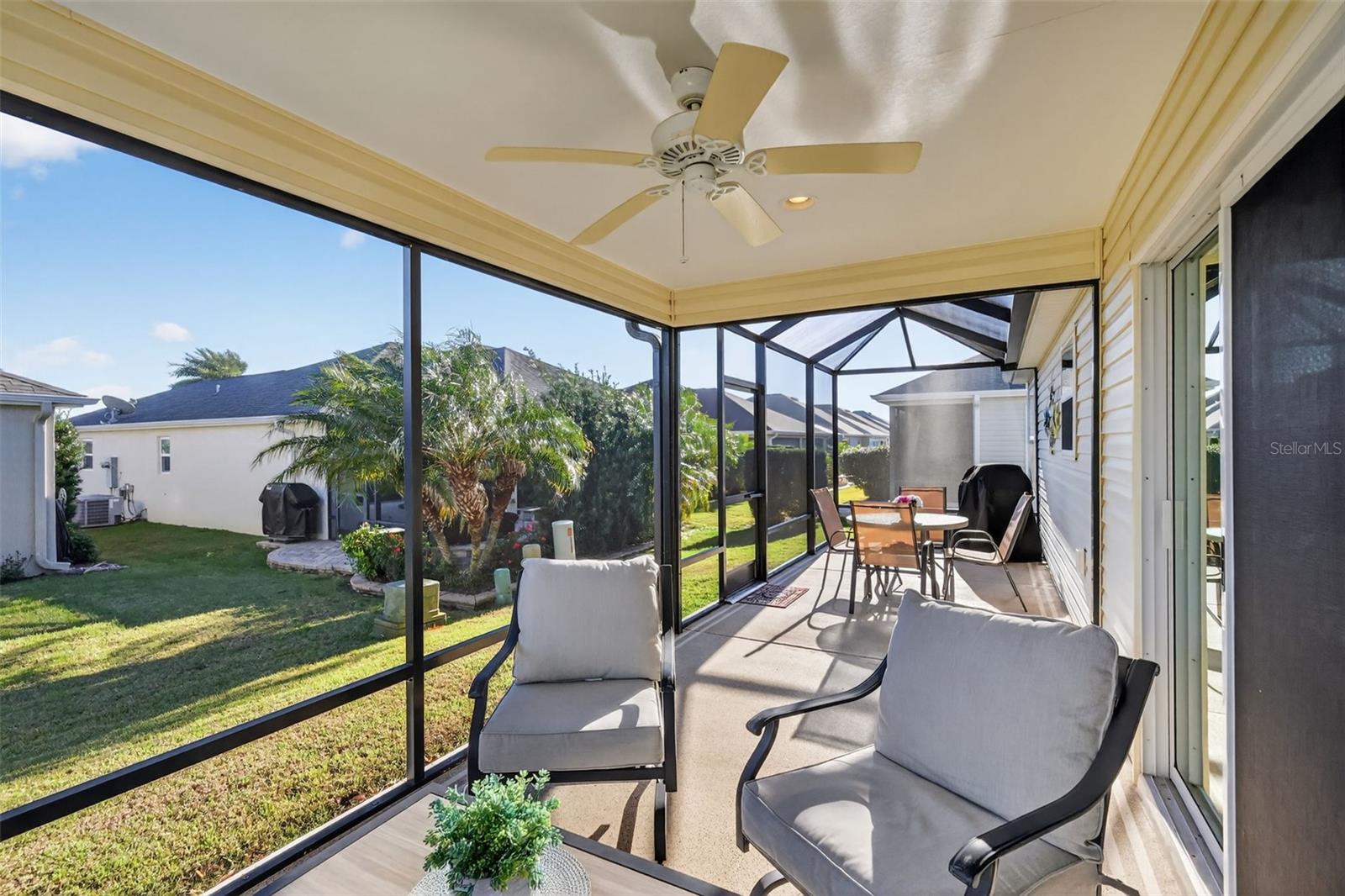 Image 25 of 32 For 858 Wiechens Way