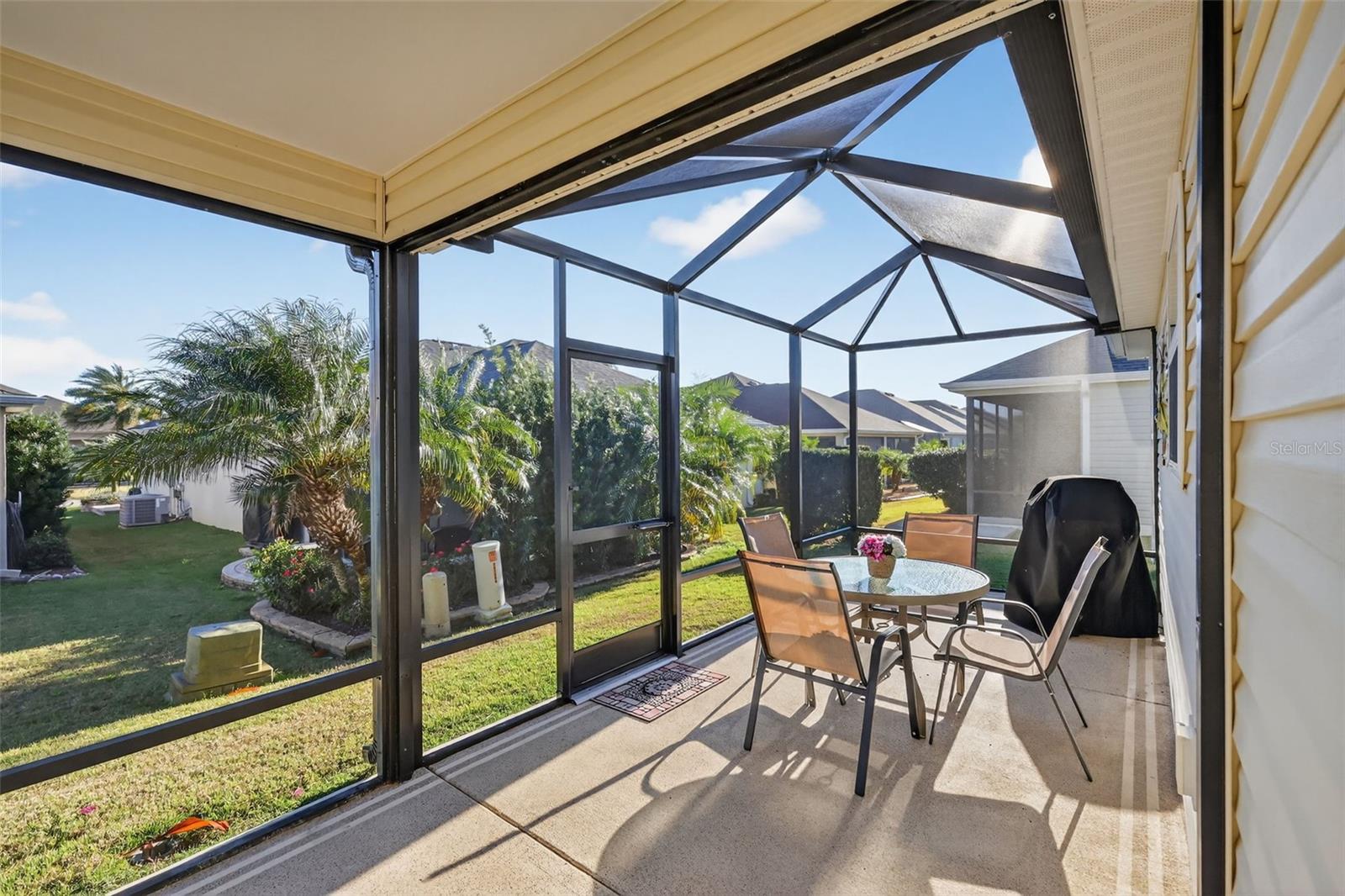 Image 26 of 32 For 858 Wiechens Way