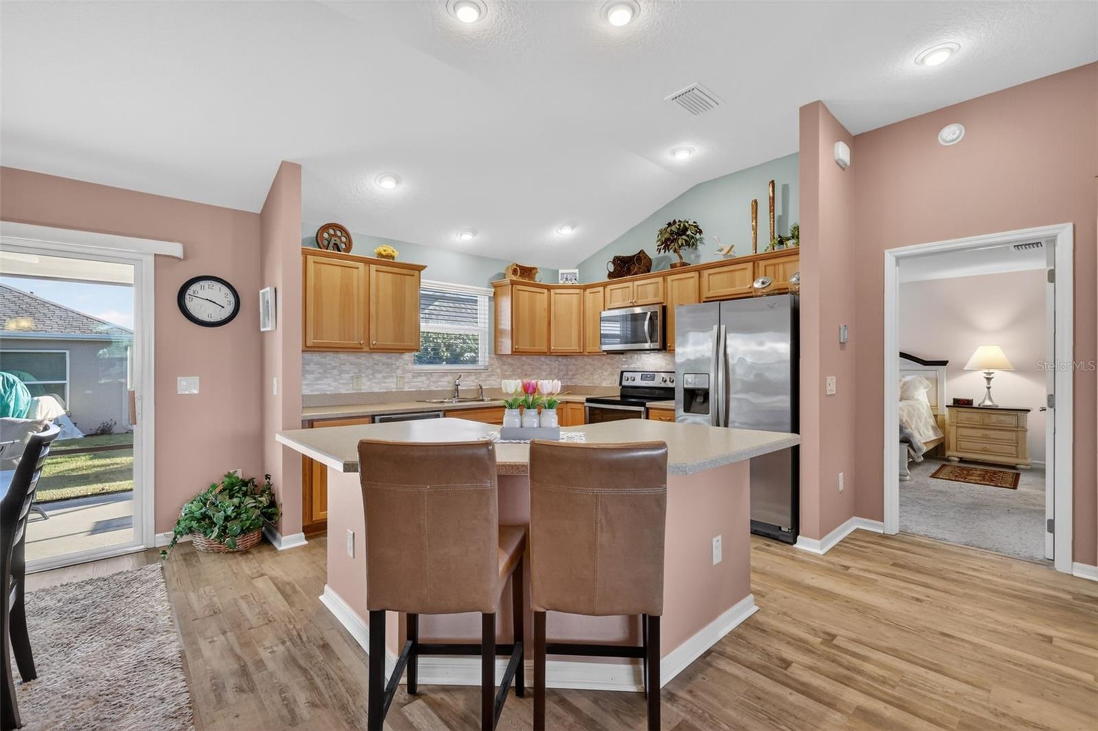 Image 5 of 32 For 858 Wiechens Way